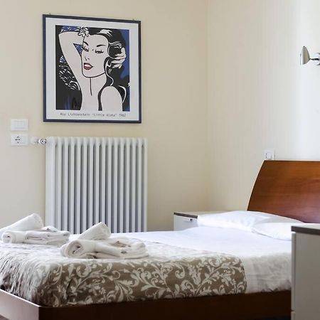 City Suite - Appartamento Spazioso Nel Centro Di Bari Exterior foto